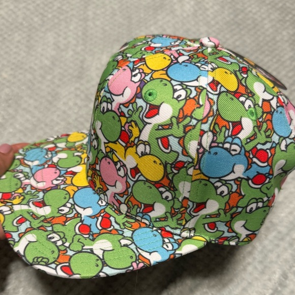 NWT Super Mario brothers Yoshi all over print SnapBack cap for men’s - Picture 4 of 7